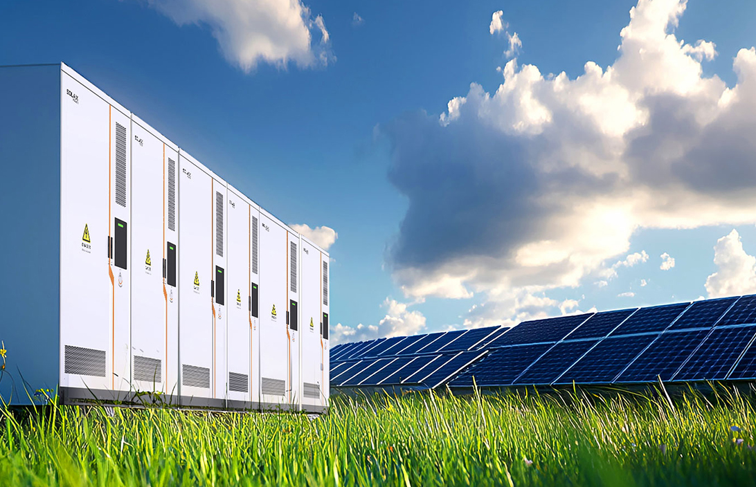 Solax C&I battery solution for solar energy storage